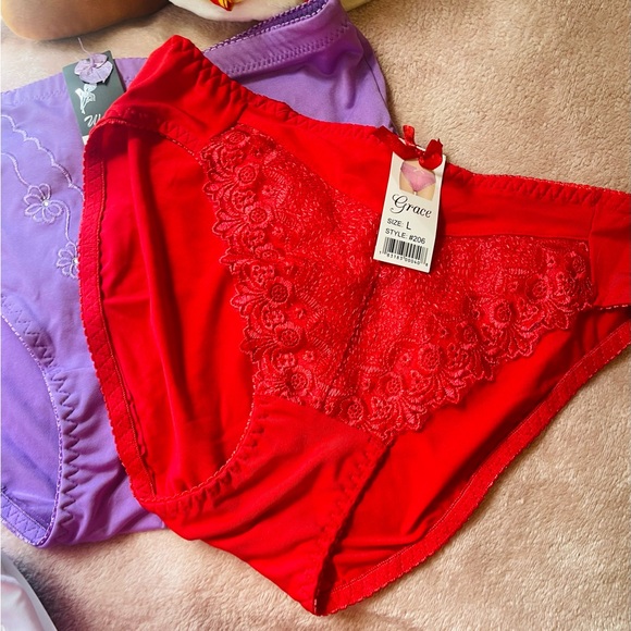 Wakoii panties ❤️3 - Picture 3 of 3